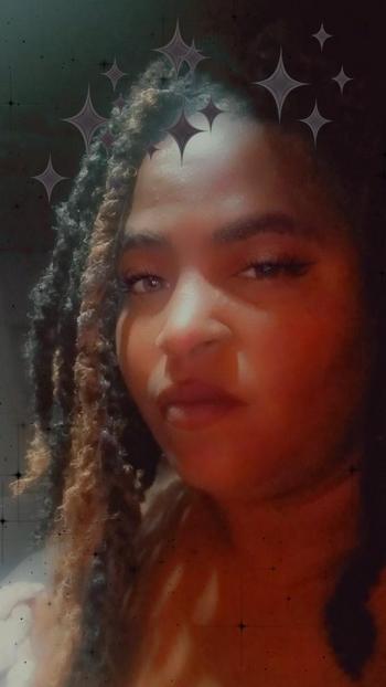 Kiki, 31  female escort, Springfield