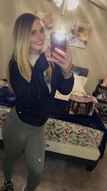 ShyShy, 26  female escort, Springfield